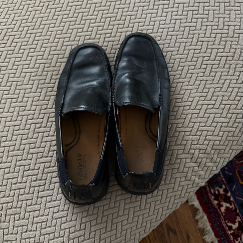Timberland Black Leather Slip-On Loafers size 9